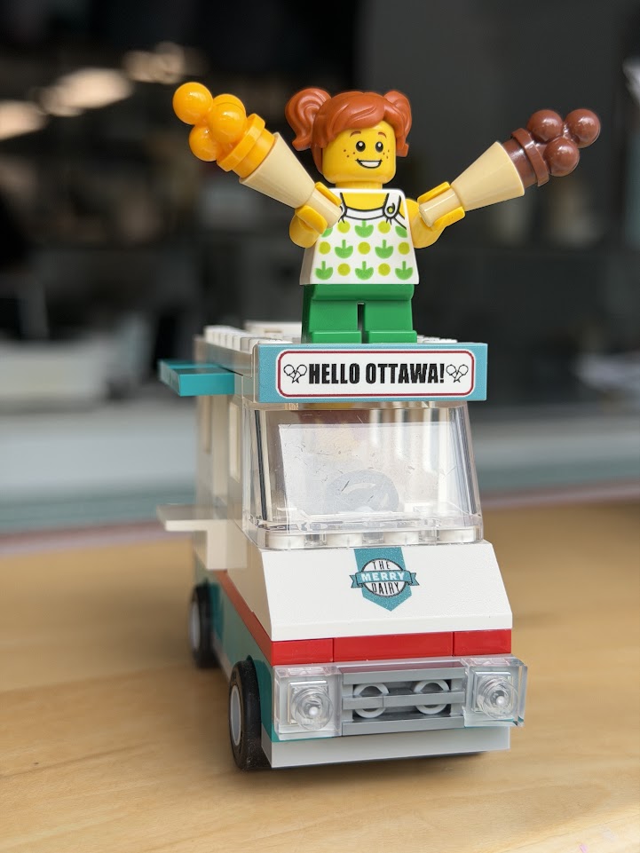Buildable Merry Dairy Ice Cream Truck Kit